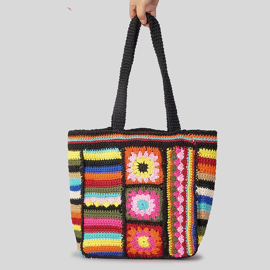 Gewebte Tasche aus Wolle im Vintage-Stil mit Blumenmuster