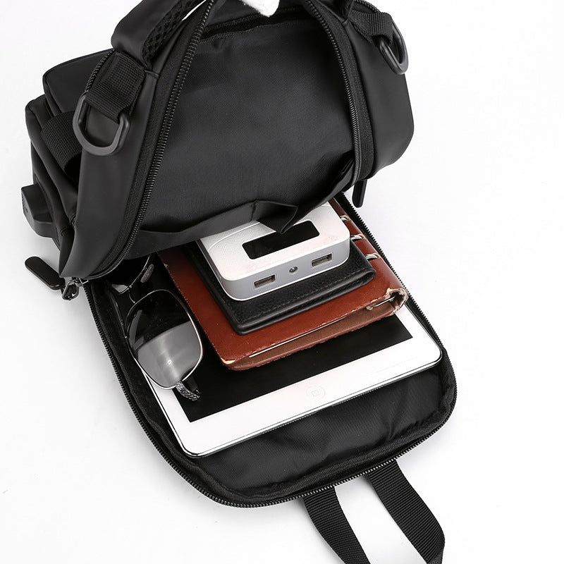 Umhängetasche mit USB-Ladeanschluss, Brusttaschen-Pack